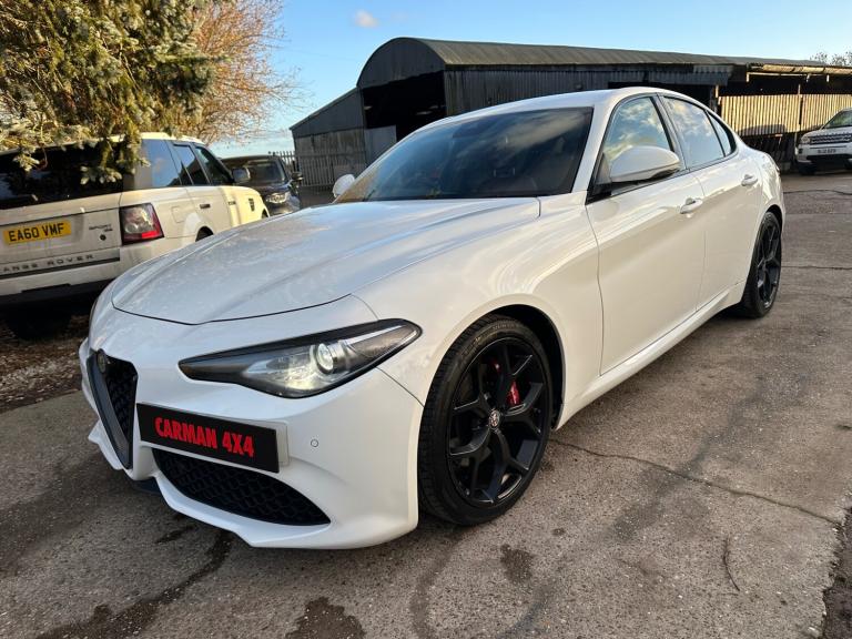 2017 Alfa Romeo Giulia 2.0 TB 280 Veloce 4dr Auto SALOON Petrol Automatic