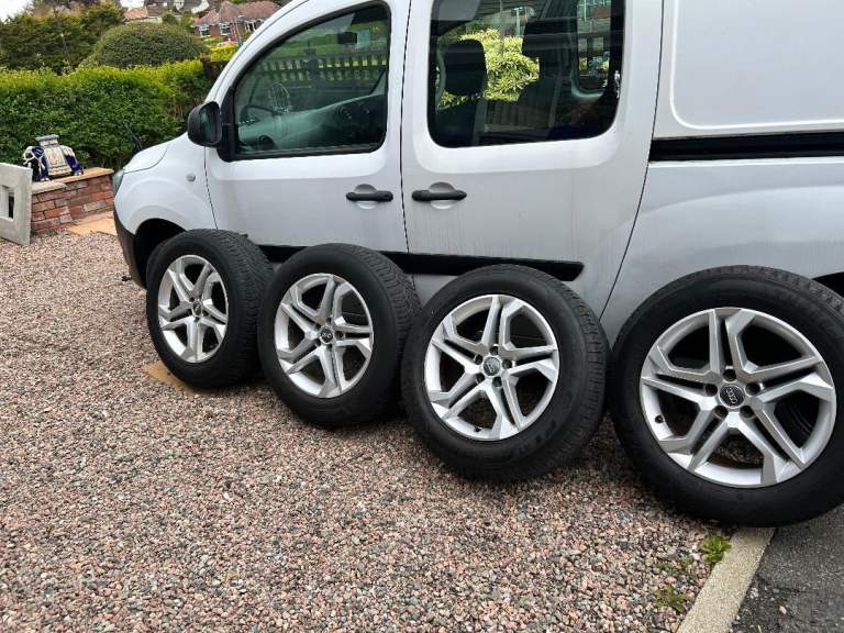 audi vw campers vans alloys 235/60/18 r these are of my 2017 q5 i just wanted a change best offer