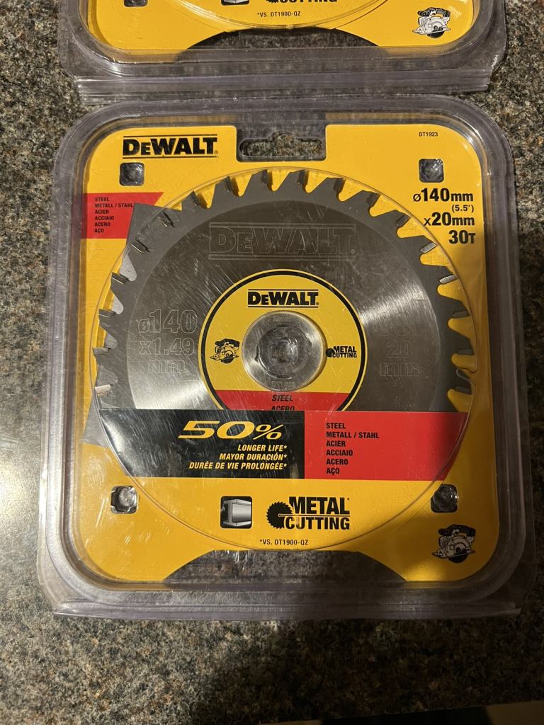 DEWALT DT1923-QZ DT1923 140MM X 20MM 30T STEEL CIRCULAR SAW BLADE NEW