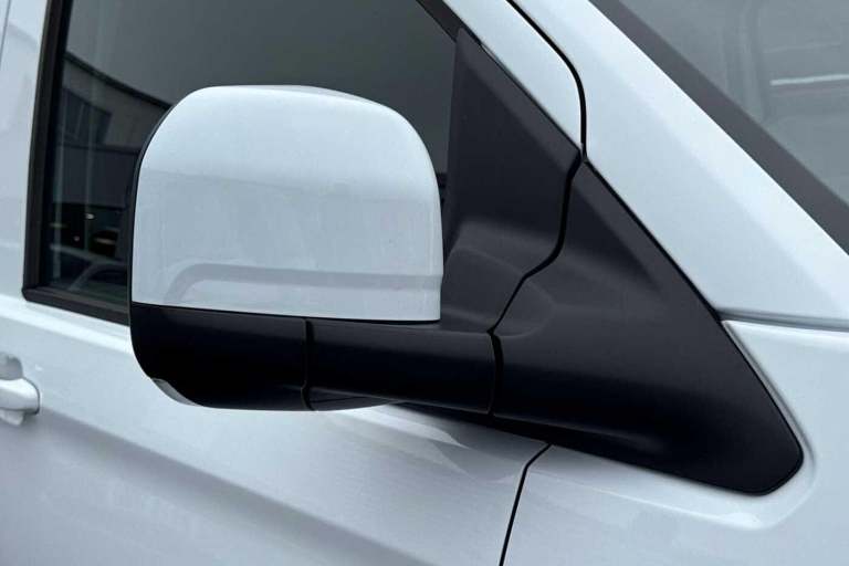 2025 Volkswagen Transporter Commerce Plus 2.0 TDI 110 PS 6sp Manual Van DIESEL Manual