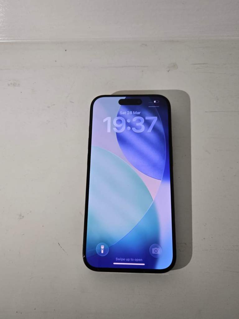 Apple iPhone 15 Pro 128GB Black Titanium