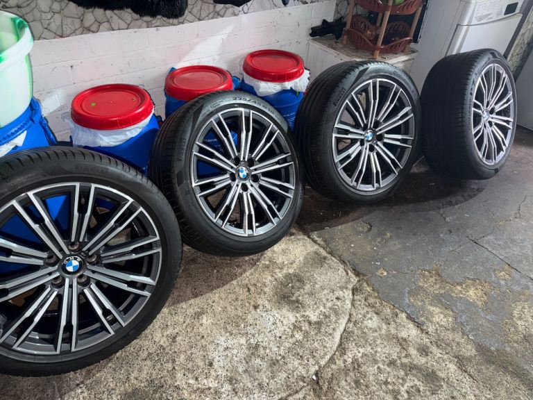 BMW rims with tyres 5x112