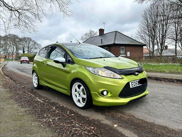Ford fiesta 1.6 tdci zetec s