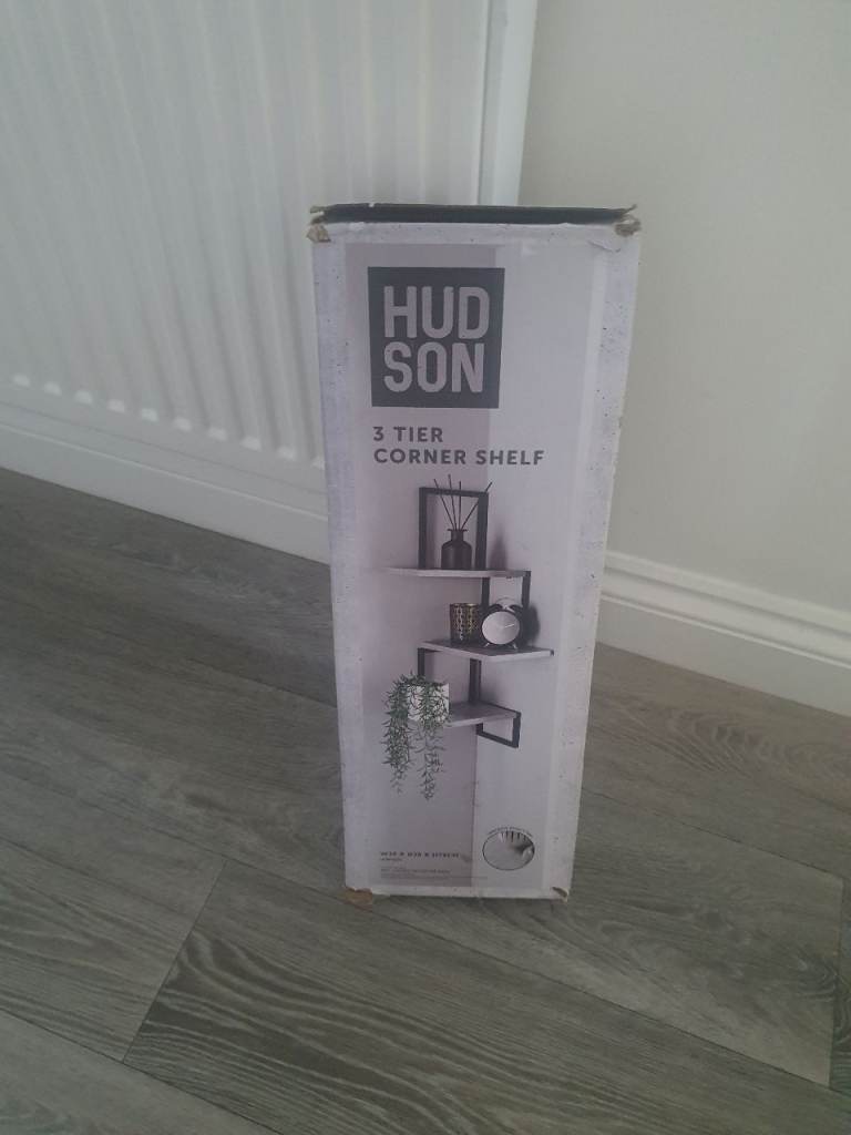 New Hudson 3 Tier Corner Shelf – White