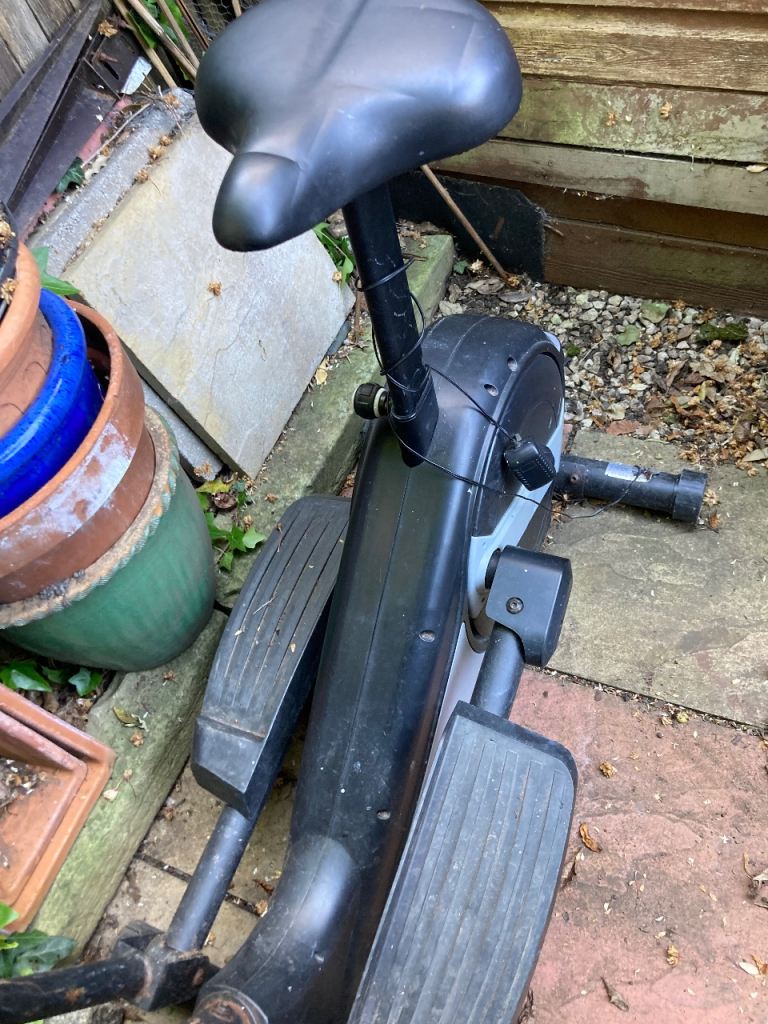 Roger black cross trainer 