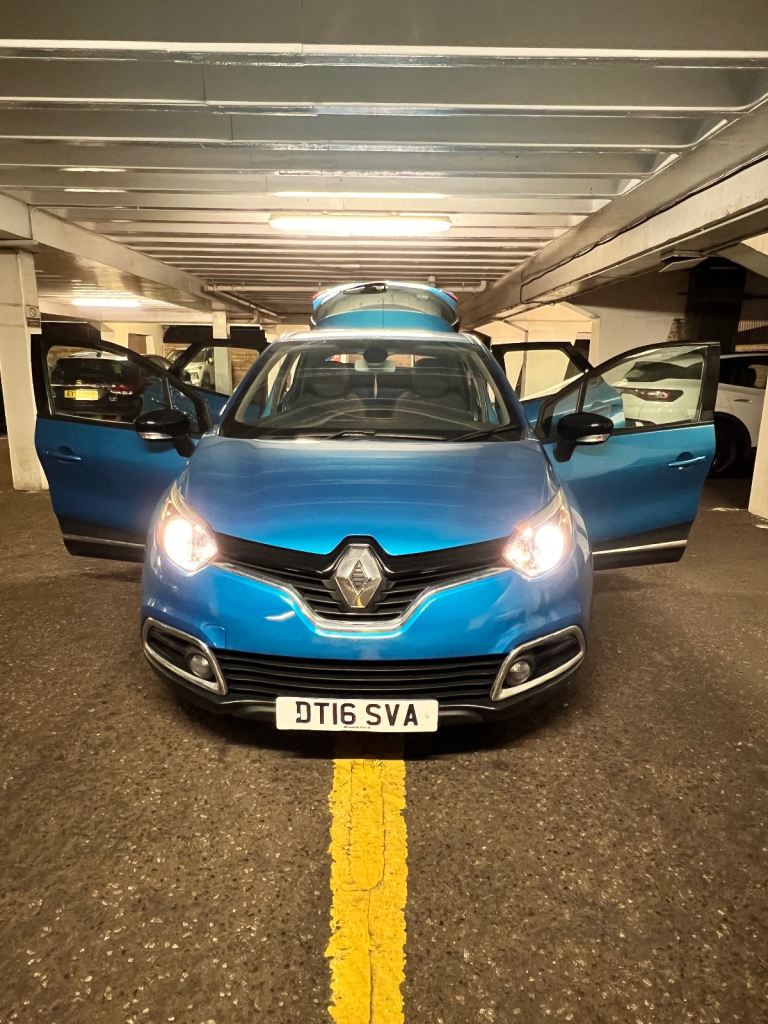 Renault, CAPTUR, Hatchback, 2016, Semi-Auto, 1461 (cc), 5 doors