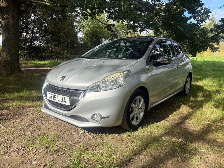 💋2015 Peugeot 208💋 1.6, Manual, 1560 (cc), £20 for the road tax, long MOT