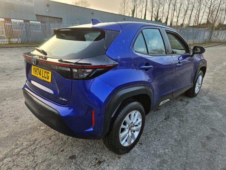 2024 74 TOYOTA YARIS CROSS 1.5 Hybrid Icon 5dr CVT Blue Damaged Salvage