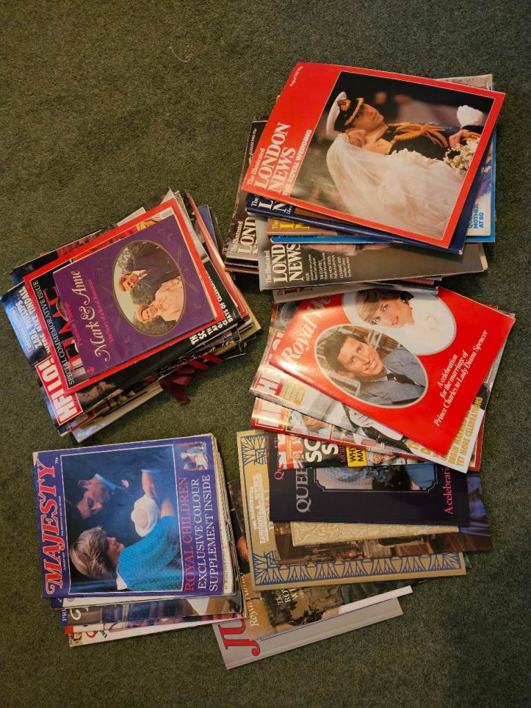 Royal family interest magazines