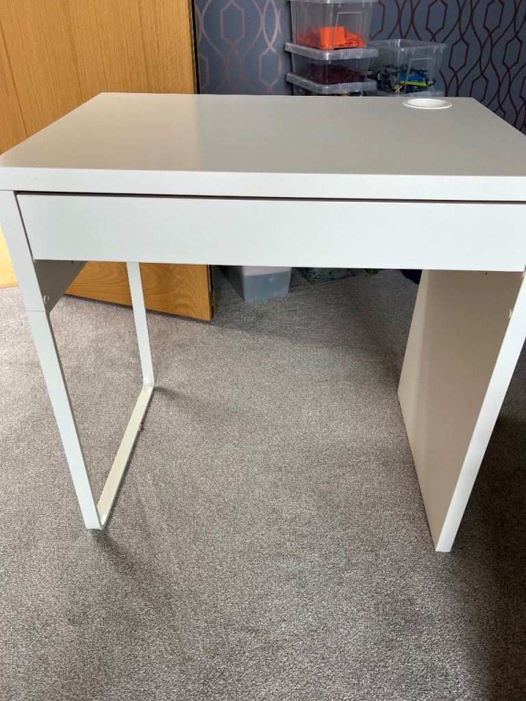 White IKEA computer desk MICKE 