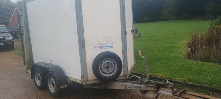 Ifor Williams B V 85 