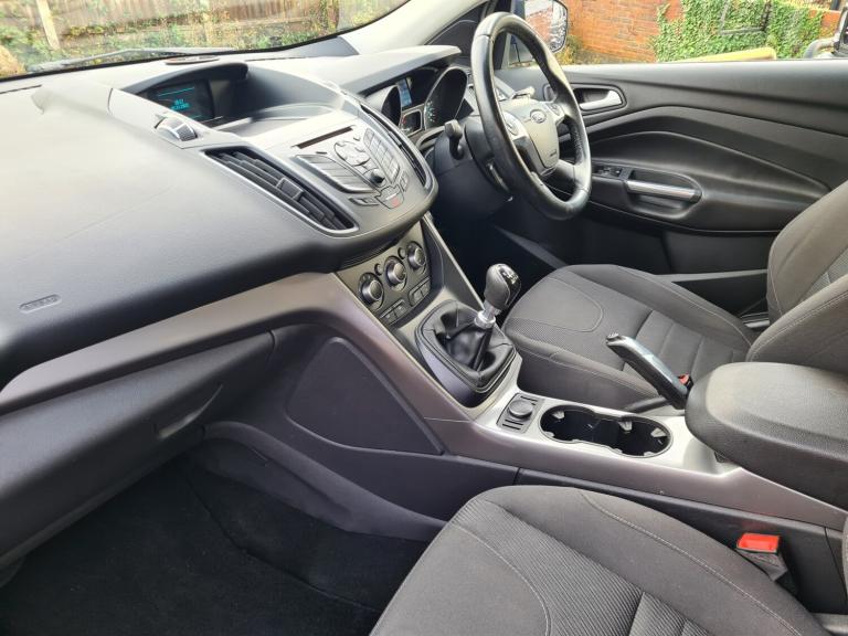 2014 Ford Kuga 2.0 TDCi Zetec 5dr HATCHBACK Diesel Manual