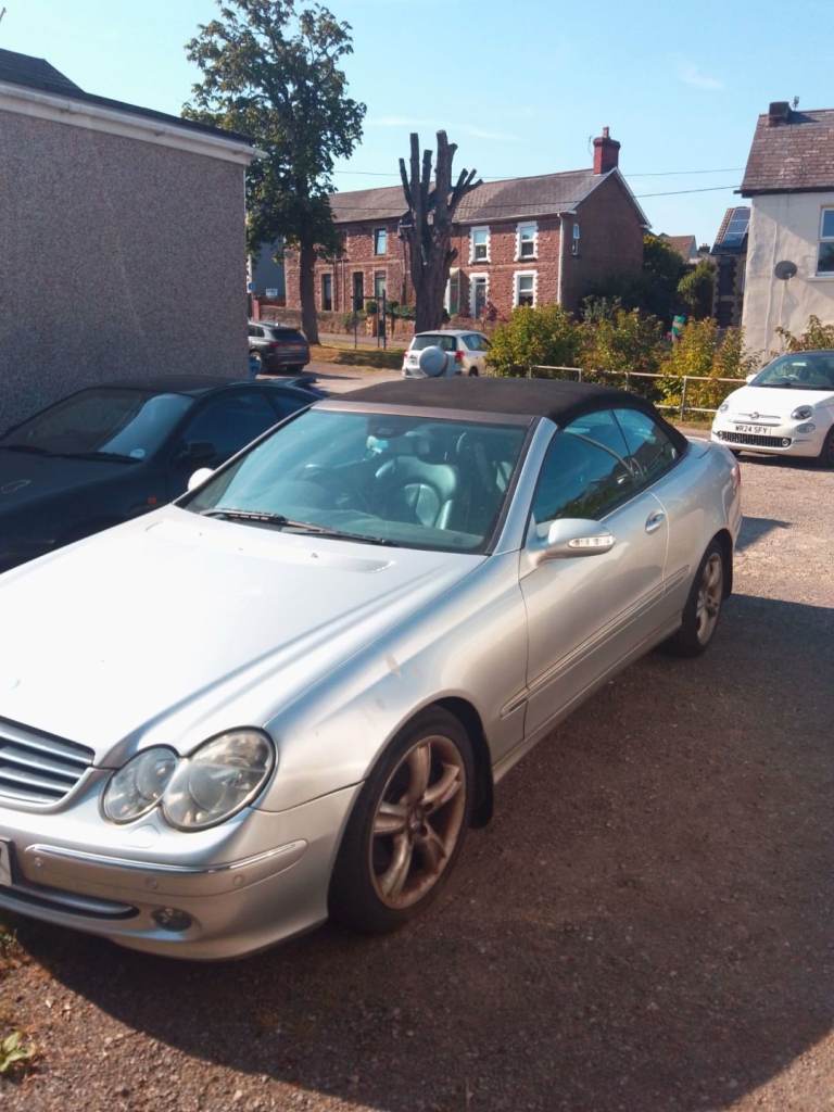 Mercedes-Benz, CLK, Convertible, 2004, Semi-Auto, 3199 (cc), 2 doors
