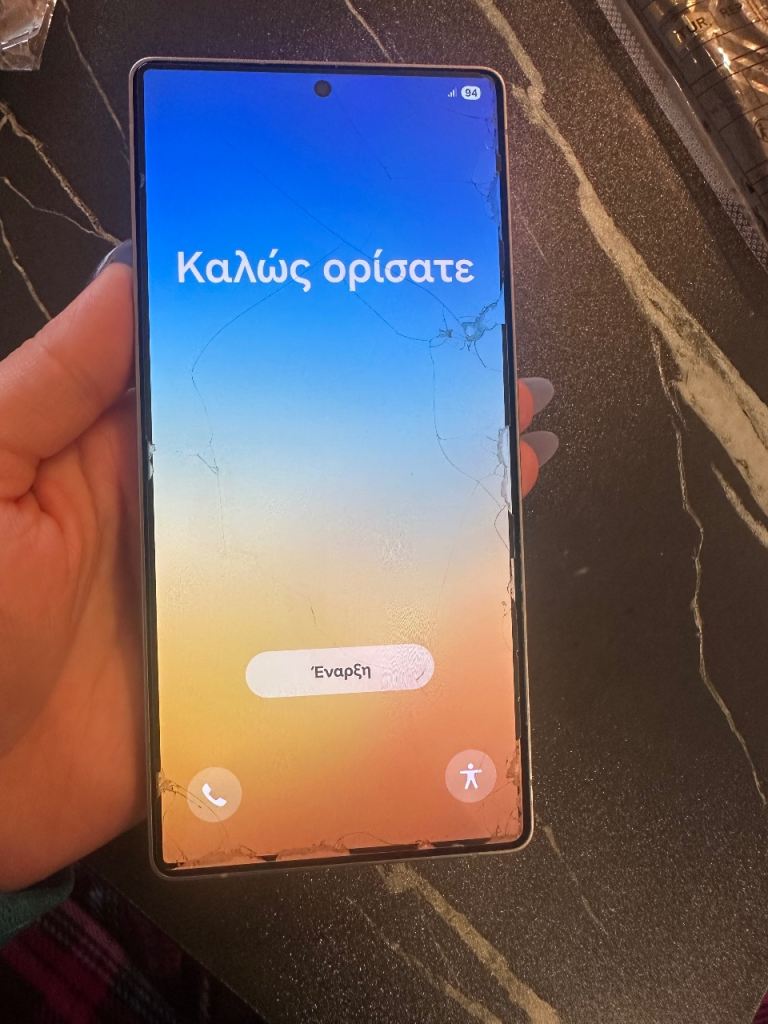 Samsung Galaxy S25 Ultra 1TB Unlocked – good Condition + Charger + 7Cases