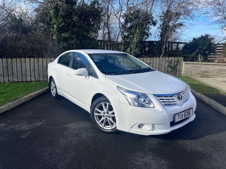 2011 TOYOTA AVENSIS 1.8 V-MATIC TR NAV 