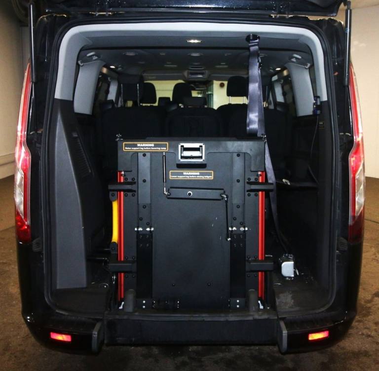 2022 Ford Tourneo Custom 2.0 EcoBlue 130ps L/R 8 Seater Titanium Auto MPV DIESEL Automatic