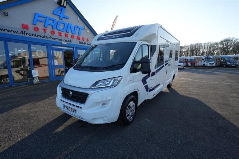Swift Escape 674 FIAT 6 BERTH 5 TRAVEL SEAT MOTORHOME