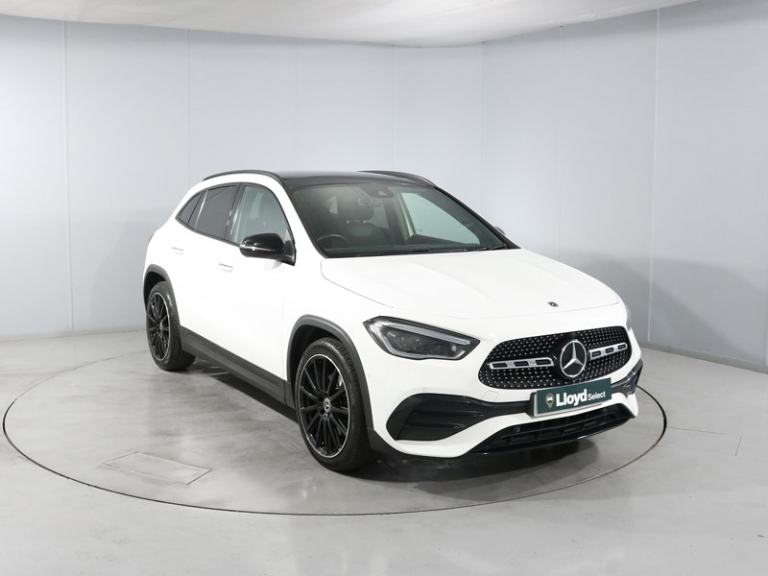 MERCEDES-BENZ GLA 220d 4Matic AMG Line Prem  PLUS Night Ed 5dr Auto