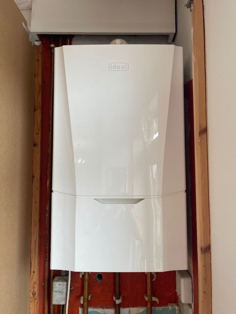 Ideal boiler with hive 
