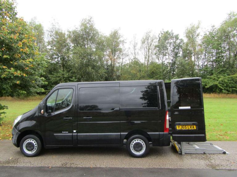 2015 Renault Master 2.3 Dci Wheelchair Accessible Vehicle WAV DISABLED CAMPERVAN MOBILITY MPV Pan...