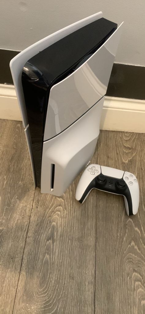 Sony PlayStation 5 Console with Controller – Good Condition