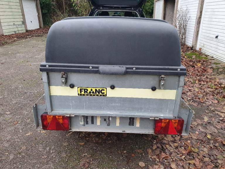 Franc 5x3 trailer with lockable hard top