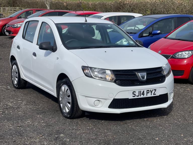 2014 Dacia Sandero 1.2 16V Ambiance 5dr HATCHBACK Petrol Manual