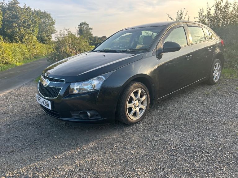 Chevrolet, CRUZE, Hatchback, 2013, Manual, 1686 (cc), 5 doors