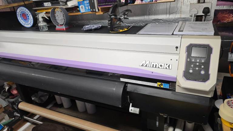Large Format Printer - Mimaki JV150-130 & 1600mm Easymount Laminator