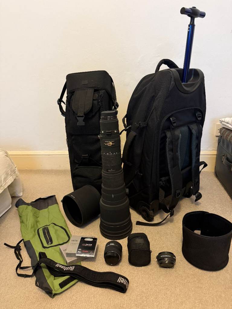 Sigma 120-300mm f2.8 + 300-800mm f5.6 Lens [Nikon] + 1.4x and 2x Extender + KIT