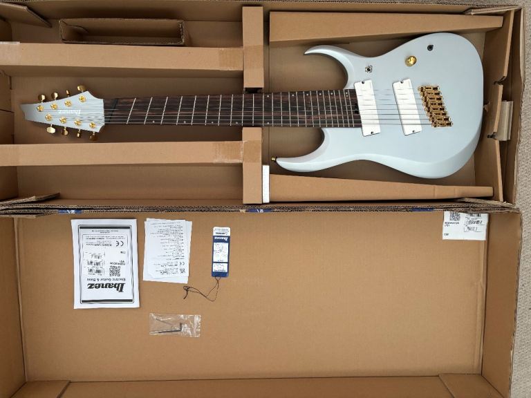 IBANEZ RGDMS8-CSM - NEAR MINT CONDITION WITH ORIGINAL BOX ETC - NO WEAR OR TEAR 