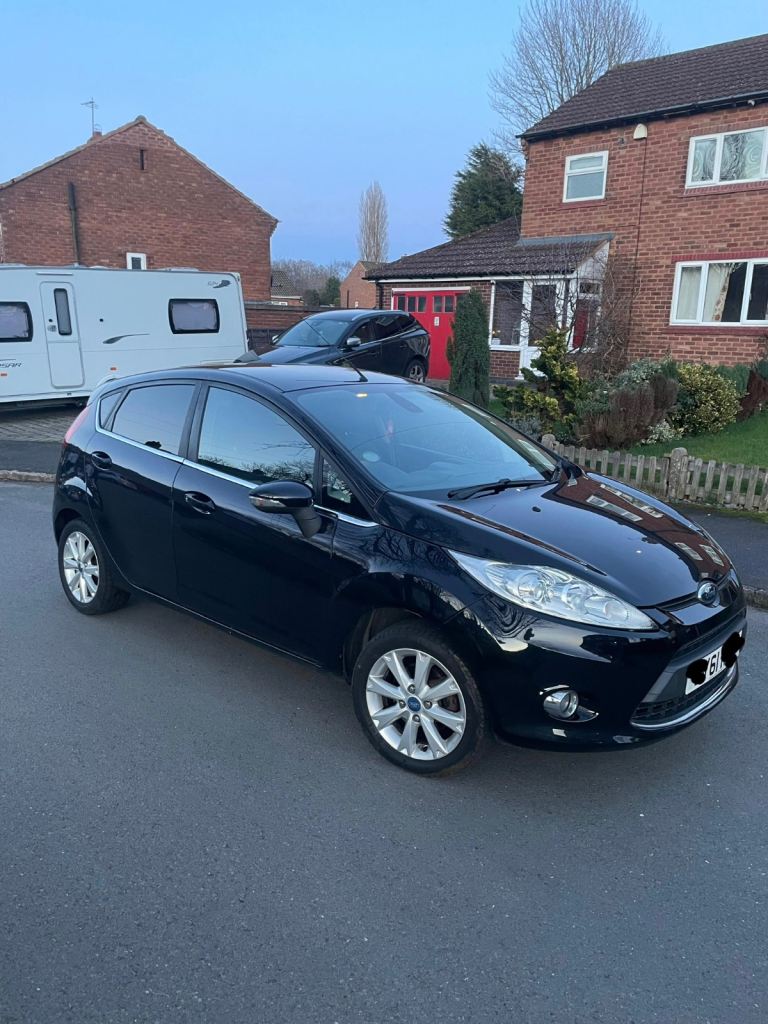 Ford Fiesta Titanium 1.6 Diesel – Cheap to Run – £1,400
