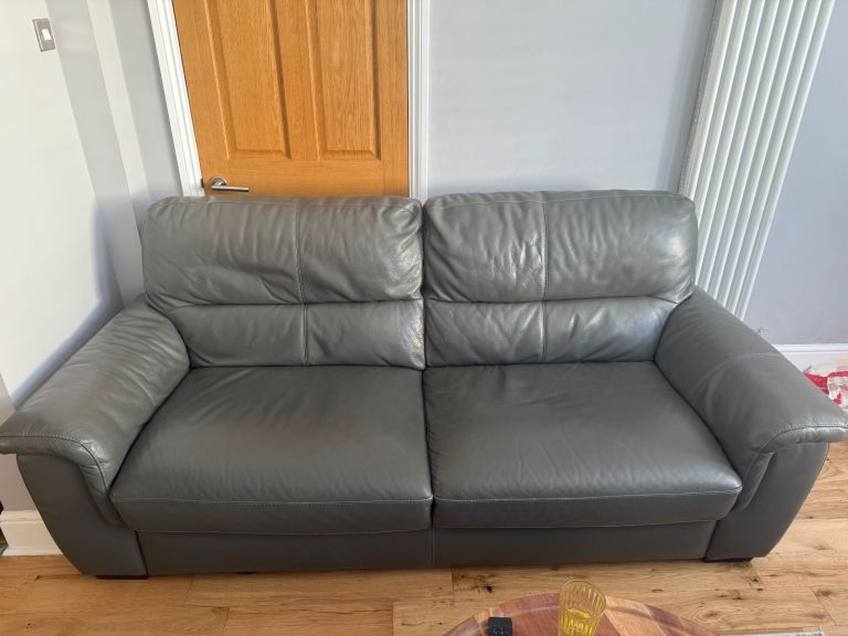 Dfs Leather sofa set 