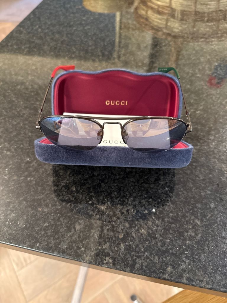 Gucci Sunglasses with Case – Black, As Good As New