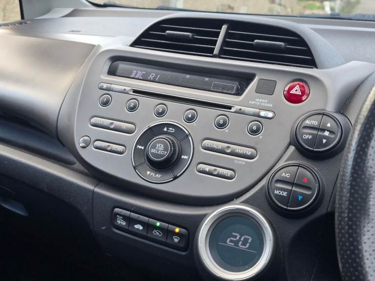 Honda Jazz 2009 1.4 Ulez long mot full history