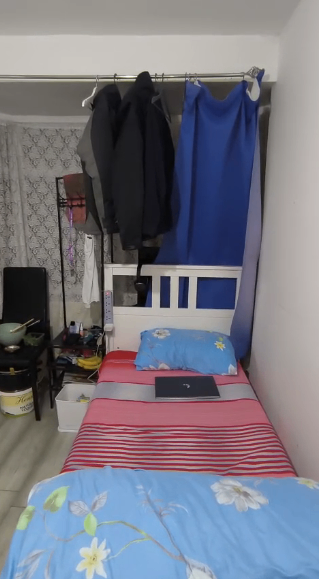 Spacious & Cosy Double Room For Rent AT UB10 9AZ