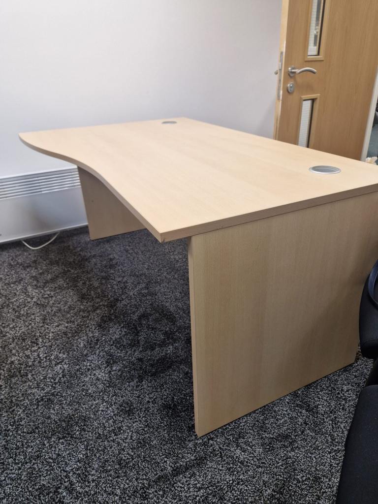 Electric desk (160cm x 80cm) Wave 100cm wide