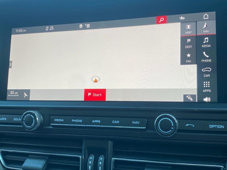 2020 Porsche Macan 2.0T PDK - Panoramic Sunroof &amp; Bose Audio &amp; PASM &amp; Huge Spec 4x4 P...