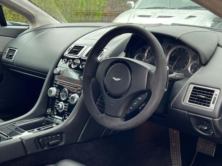 ASTON MARTIN VANTAGE 4.7 V8 S Sportshift Euro 6 2015