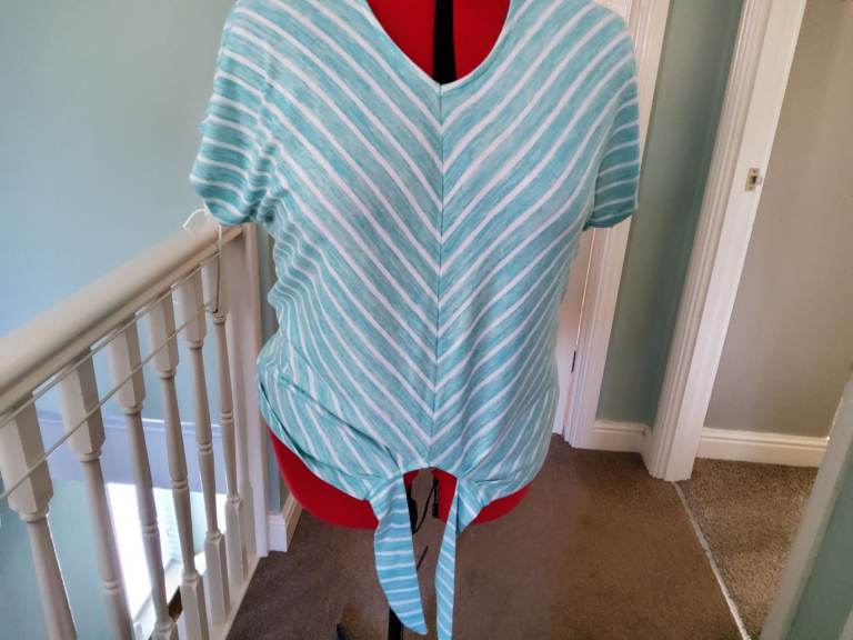 2 ladies Cotton Traders jumper tops - size 18