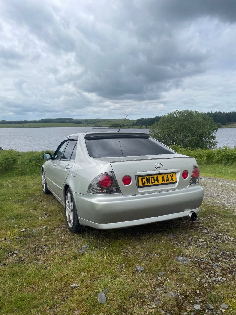 Lexus, IS, Saloon, 2004, Other, 1988 (cc), 4 doors