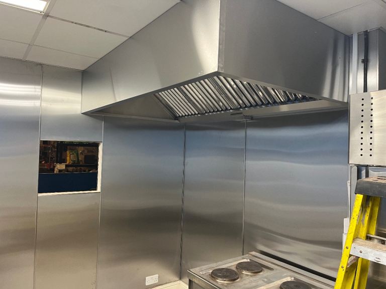 Commercial kitchen canopy’s 