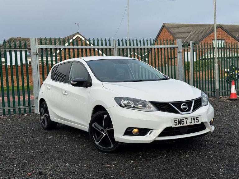 2017 Nissan Pulsar 1.2 Pulsar N-Connecta Style DiG-T 5dr Hatchback Petrol Manual