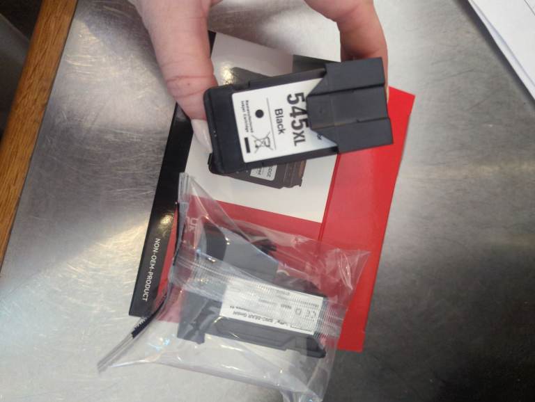 545 XL ink cartridges X2 in box 