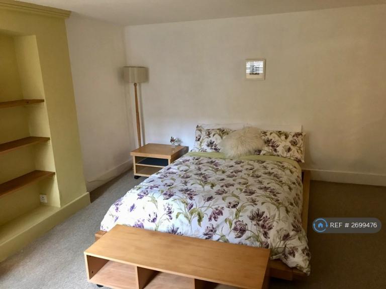 1 bedroom in Dale Street, Leamington Spa, CV32 (#2699476)