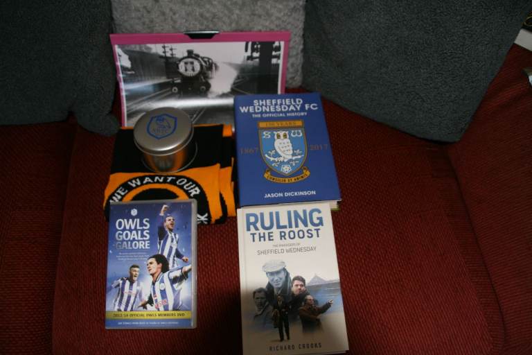 Sheffield Wednesday FC Memorabilia Bundle – Books, DVD, Tin, Scarf