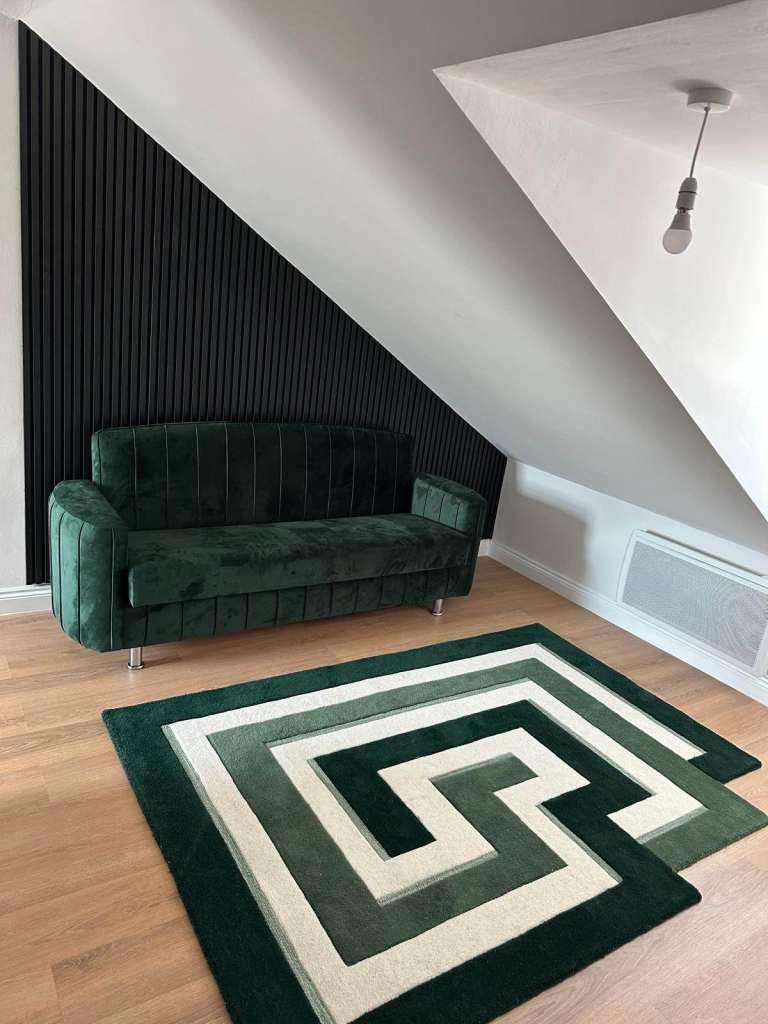 BRAND NEW - DOUBLE ROOM WITH OWN BATHROOM & KITCHENETTE FOR RENT IN CROMWELL RD LU3 1DP