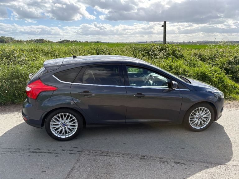 Ford, FOCUS, Hatchback, 2014, Manual, 998 (cc), 5 doors