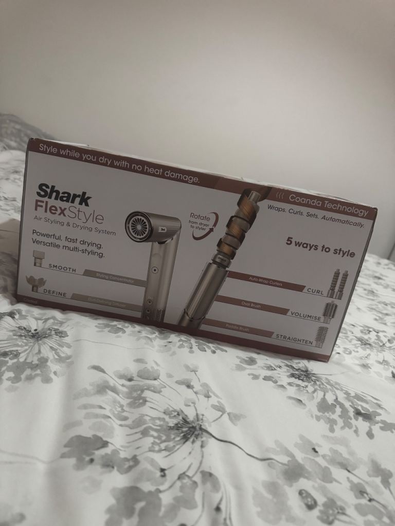 Shark FlexStyle