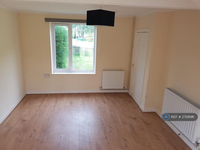 3 bedroom house in Poulter Street, Langwith, Mansfield, NG20 (3 bed) (#2712696)